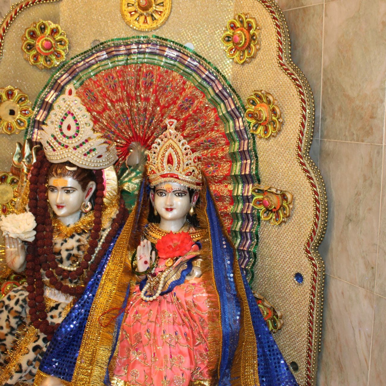 Lord-Shiva-and-Maa-Parvathi